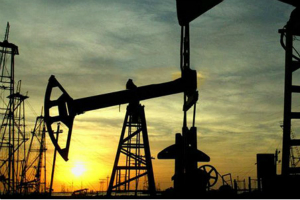 沙特支持OPEC减产行动 原油期货提振走高逾1%